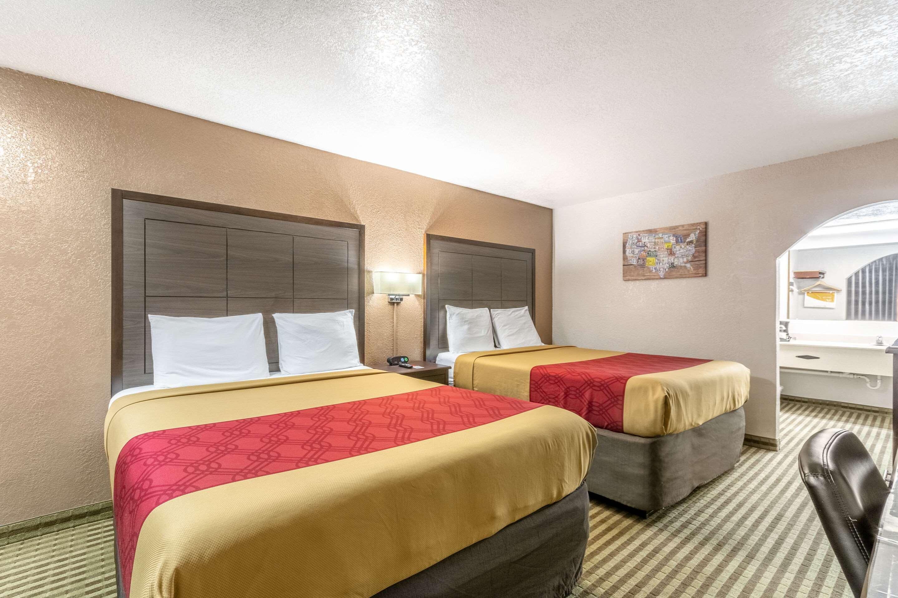 Econo Lodge Winfield Exteriér fotografie