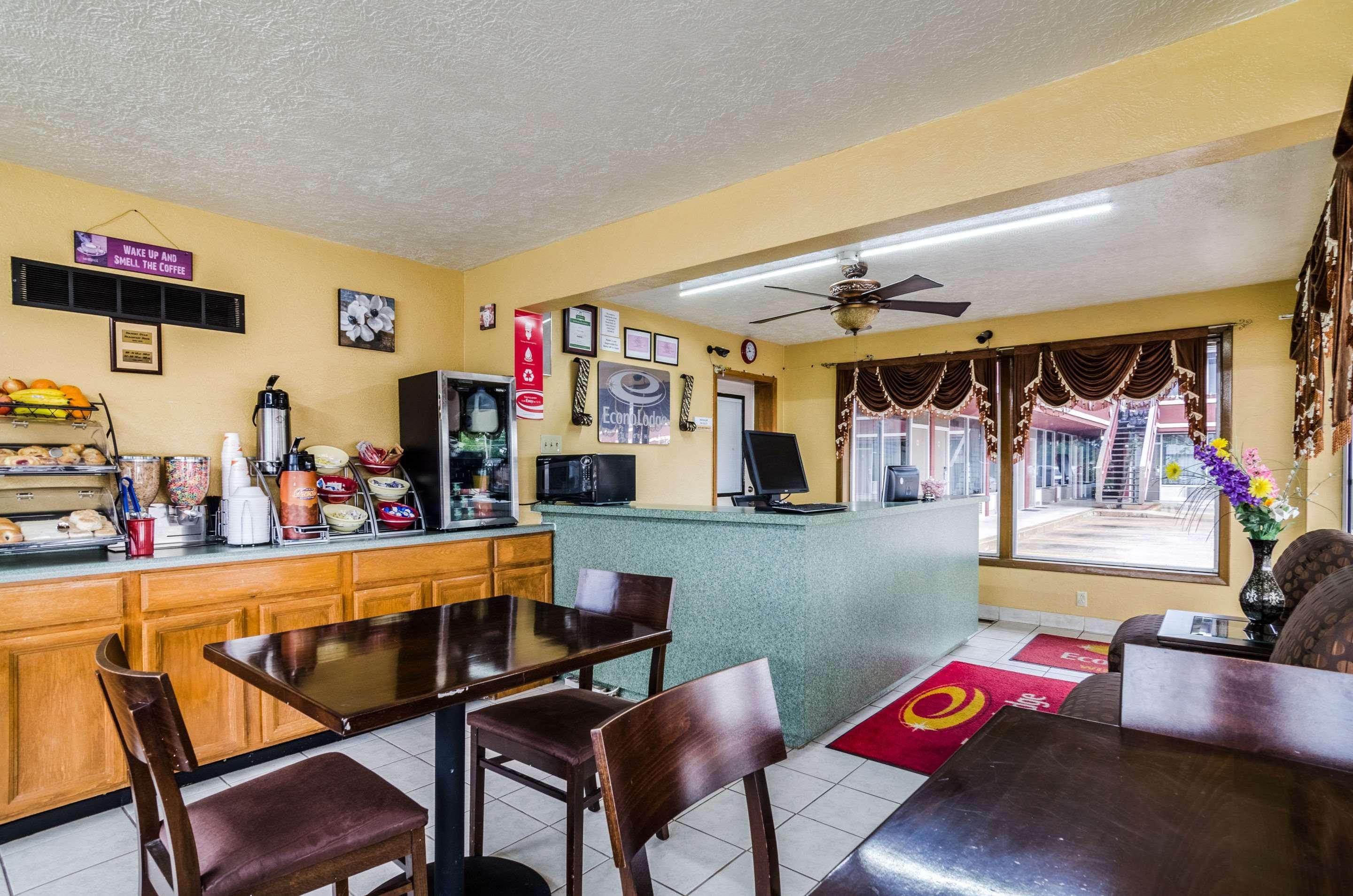 Econo Lodge Winfield Exteriér fotografie