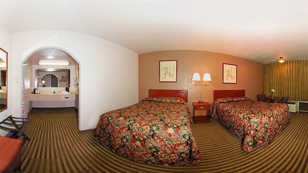 Econo Lodge Winfield Exteriér fotografie